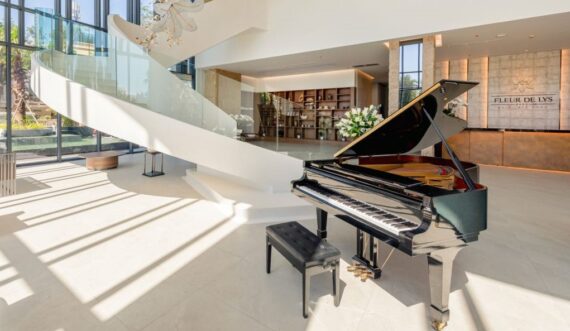 Fleur De Lys – www.sitek.vn